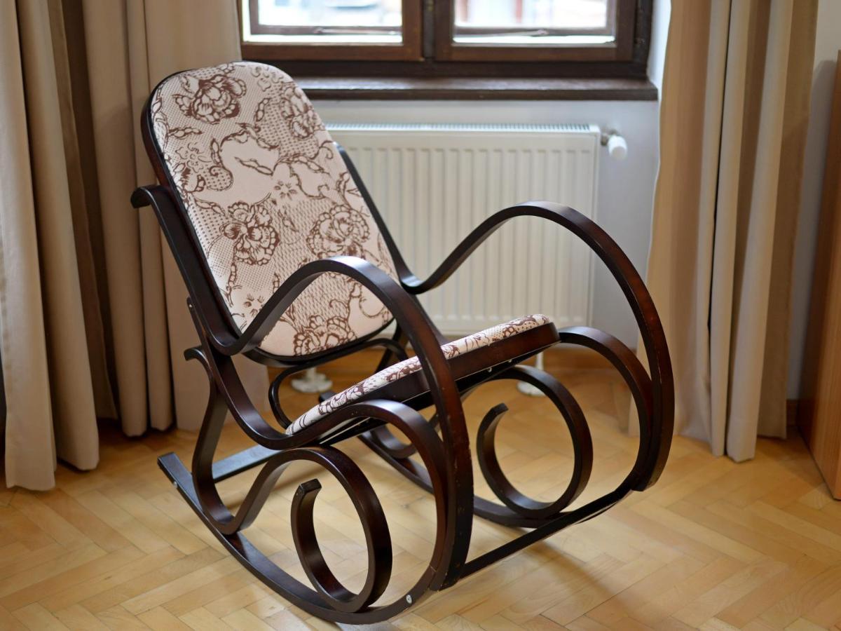 Casa Roth Apartment Брашов Екстериор снимка