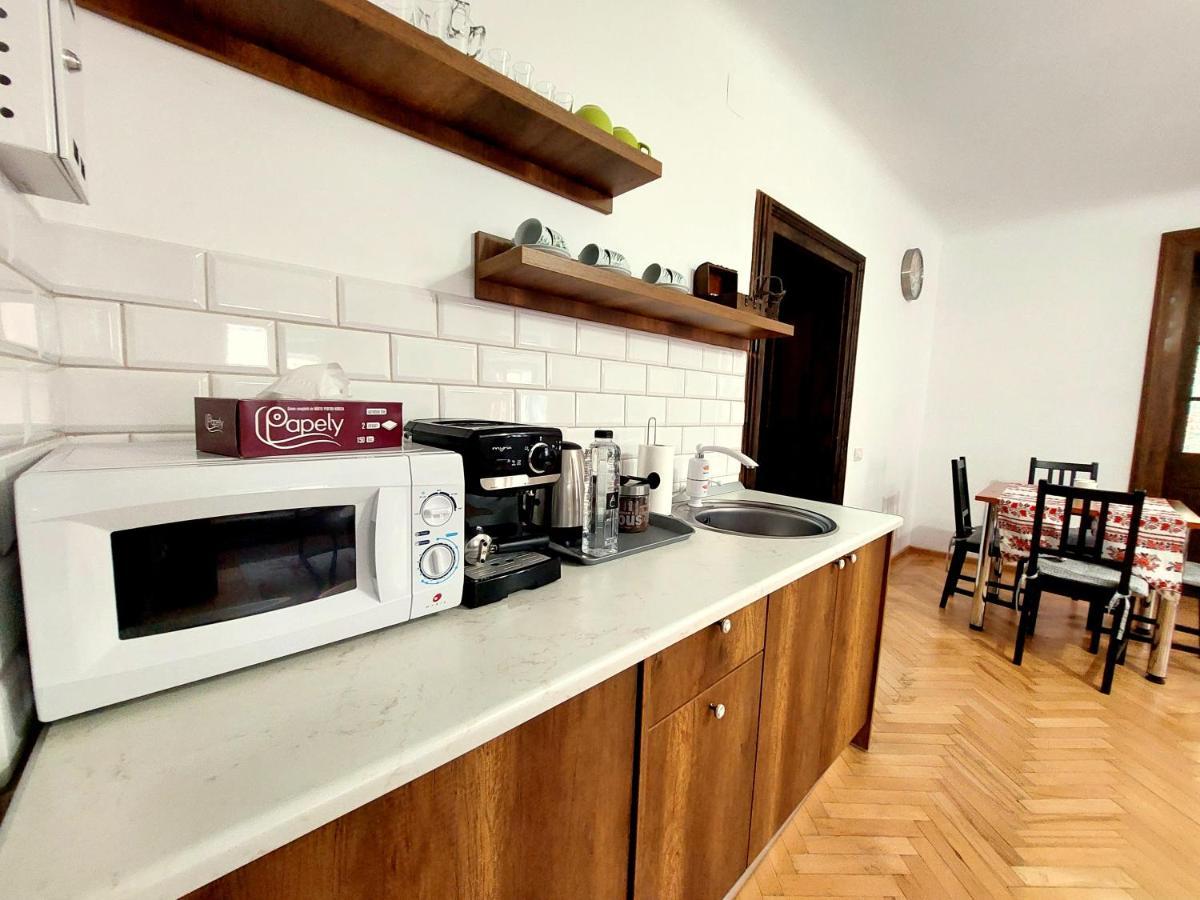Casa Roth Apartment Брашов Екстериор снимка