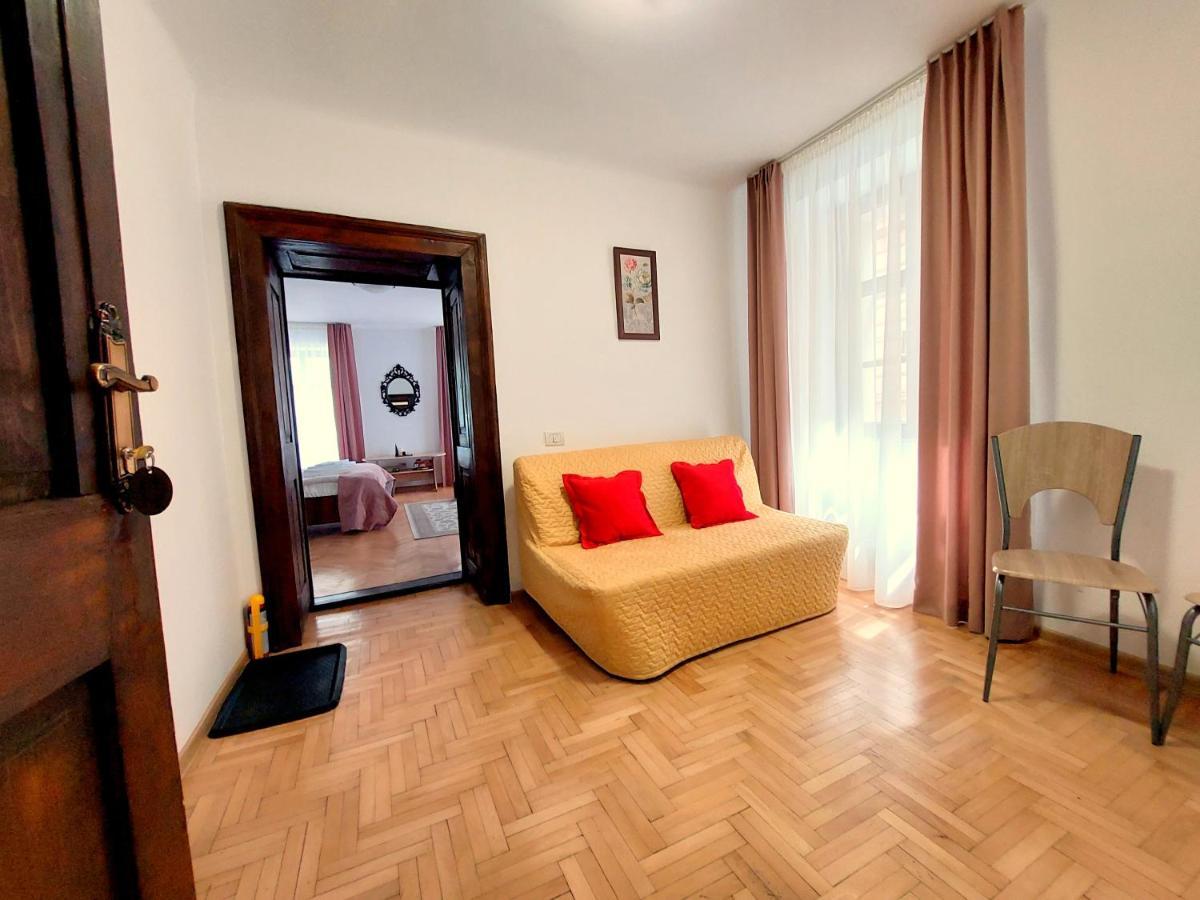 Casa Roth Apartment Брашов Екстериор снимка