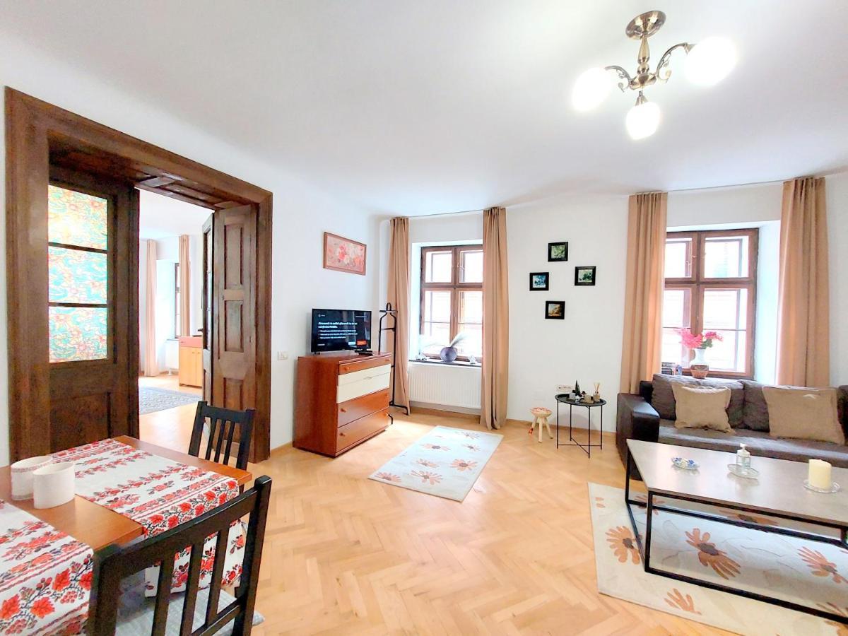 Casa Roth Apartment Брашов Екстериор снимка
