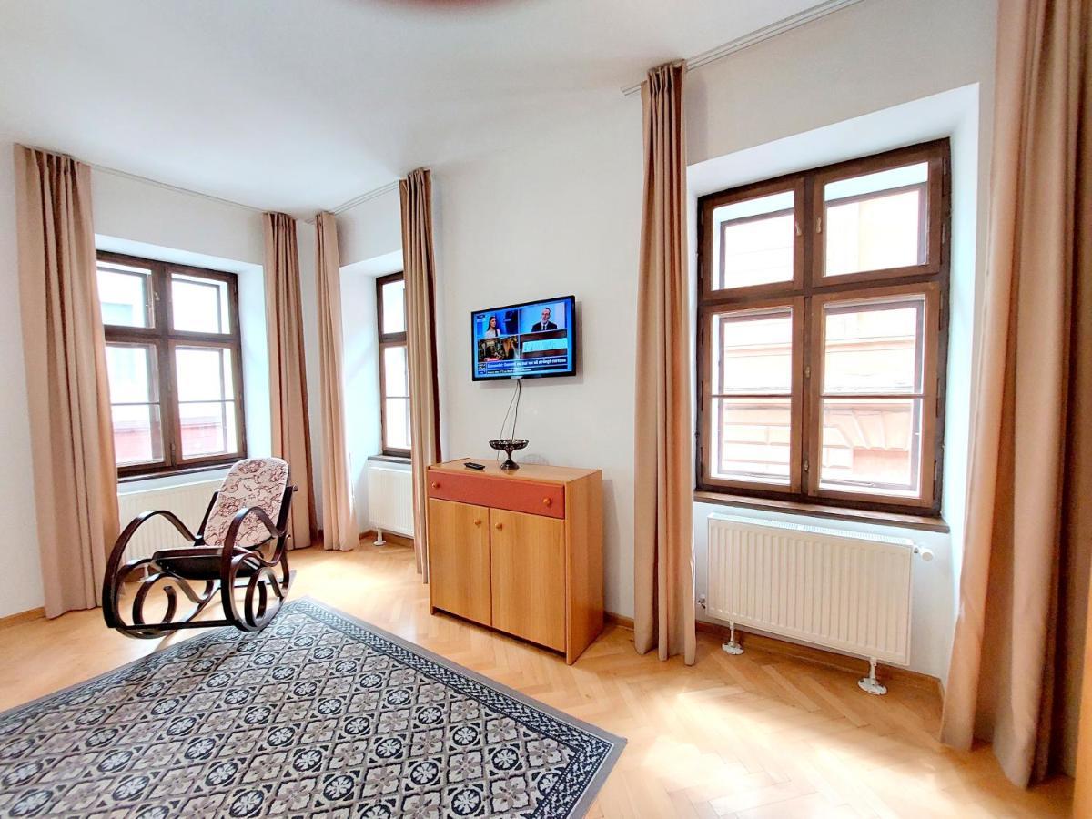Casa Roth Apartment Брашов Екстериор снимка
