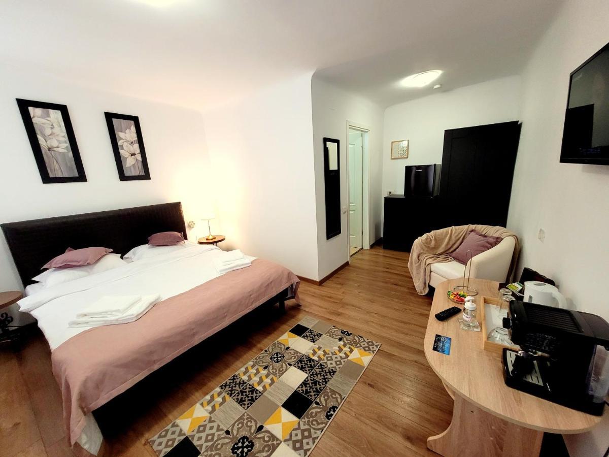 Casa Roth Apartment Брашов Екстериор снимка