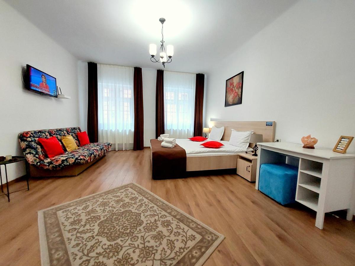 Casa Roth Apartment Брашов Екстериор снимка